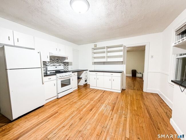 Photo - 23 Wiklund Ave