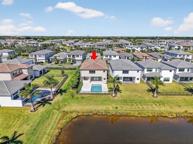 Photo - 8356 Royal County Down Rd