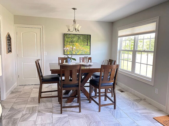 Photo - 248 Bluegrass Dr