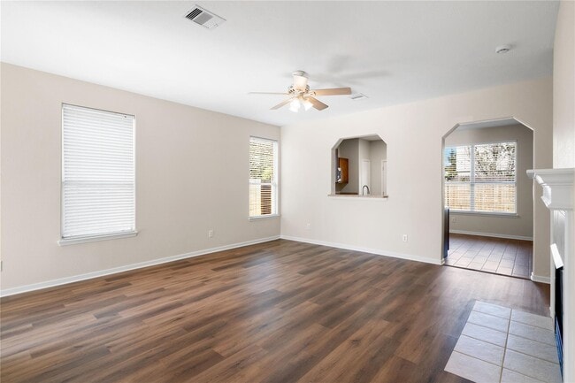 Photo - 8810 Willow Spur Dr
