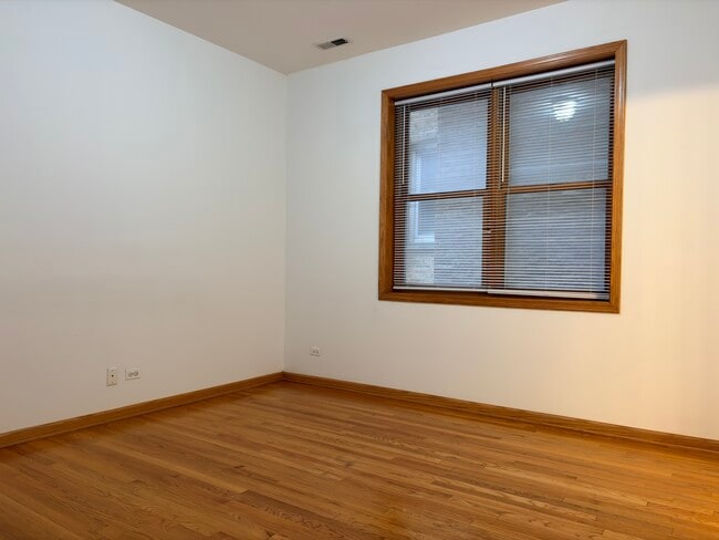 Photo - 4101 N Kenmore Ave Unit #2S