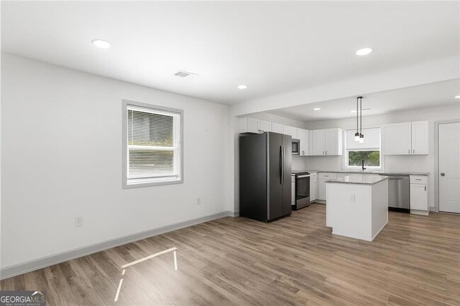 Photo - 2178 Penelope St NW