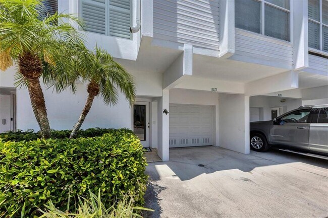Photo - 8272 Harborside Cir