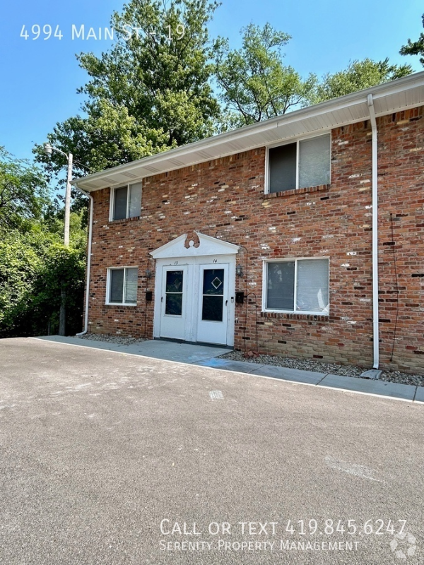 Building Photo - 4994 Main St Rental