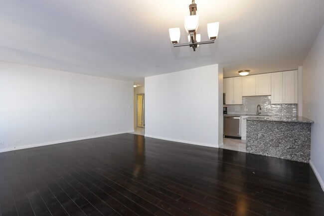 Photo - 5701 N Sheridan Rd Unit 22H