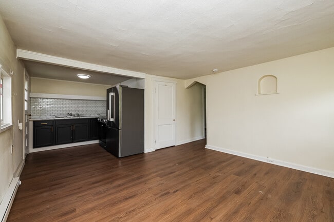 Photo - 148 Burgess Ave