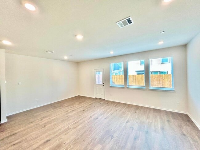 Photo - 7012 Cottonseed Dr