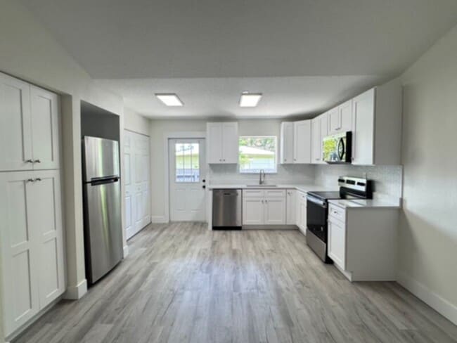 Photo - 2 Bedroom- All NEW & Updated with Most Utilities Included!