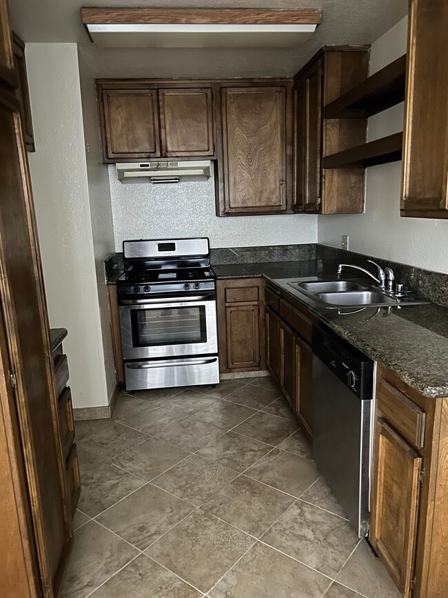 4455 Vista del Monte Ave Unit 5