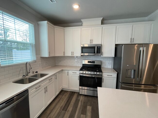 Photo - 234 Velvet Ridge Way