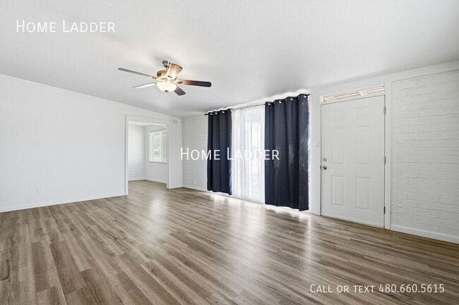 Photo - 596 W Harding Ave