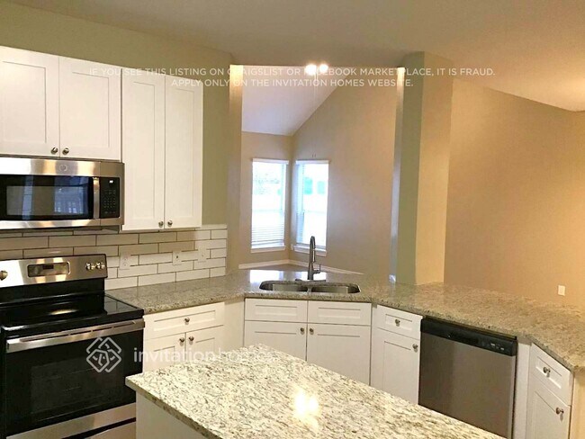 Photo - 9913 Old Field Dr