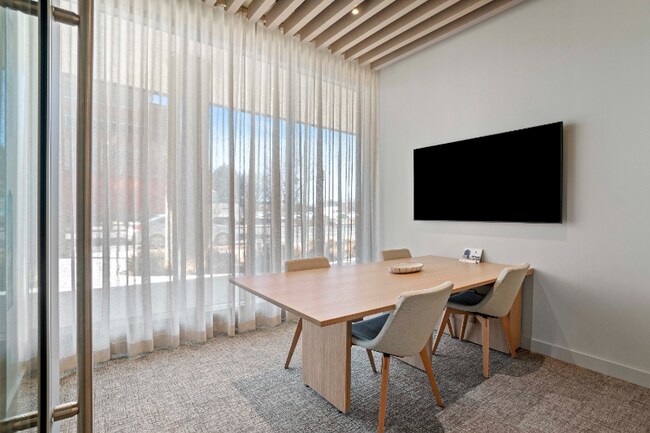 Photo - 510 S Damen Ave Unidad 1708