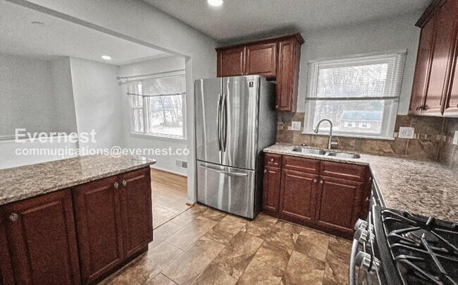 Photo - 3 Bed/3 Bath Home with Fenced Yard and Garage / Available Now!