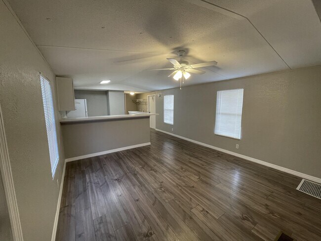 Photo - 5345 Rock Dove Trail