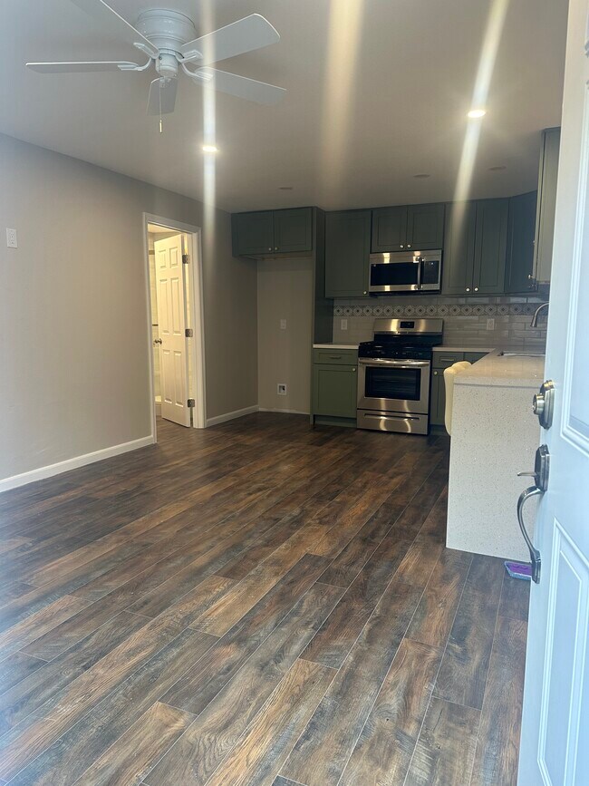 528 San Miguel Dr Apartamentos Para alquiler en Corona, CA