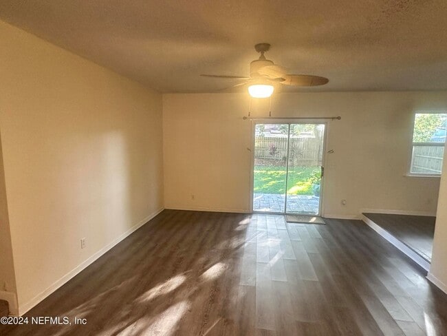 Photo - 11461 Cypress Bend Ct