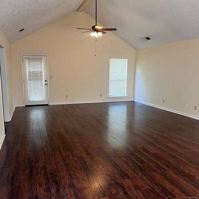 5416 Handel Dr