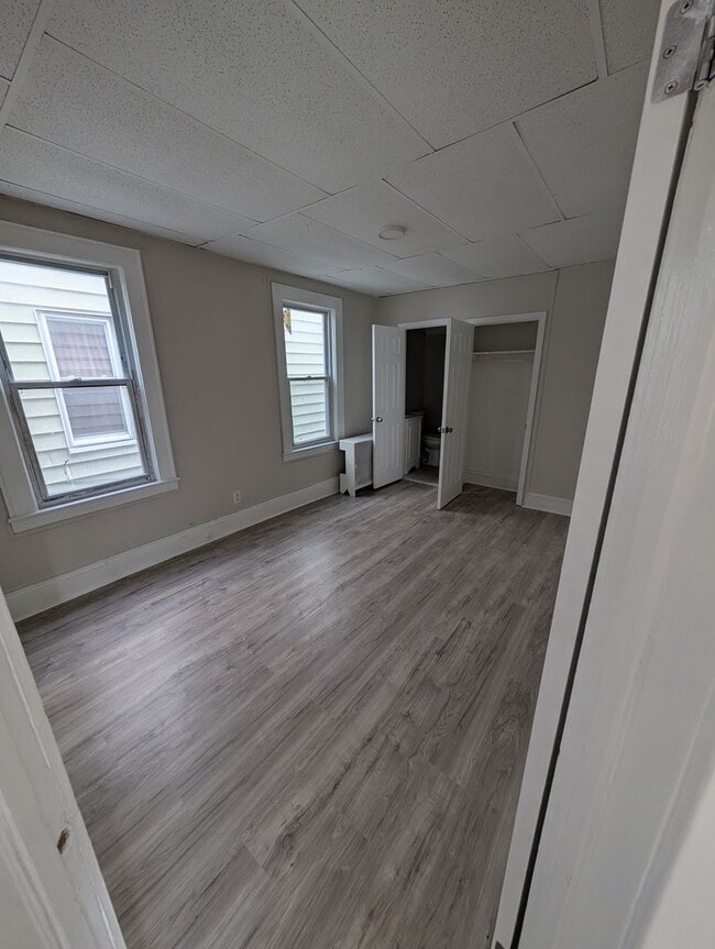 195 Lehigh Ave Unit 1