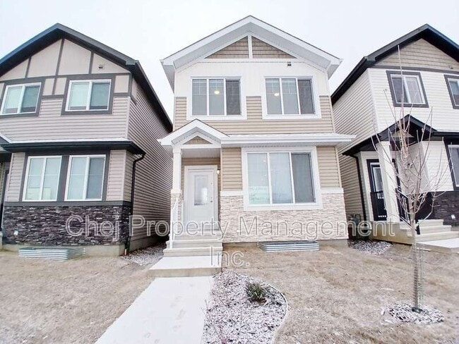 Building Photo - 1918-1209 209 St NW