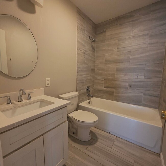 Photo - Cozy Home 4 Bed in Druid Hills