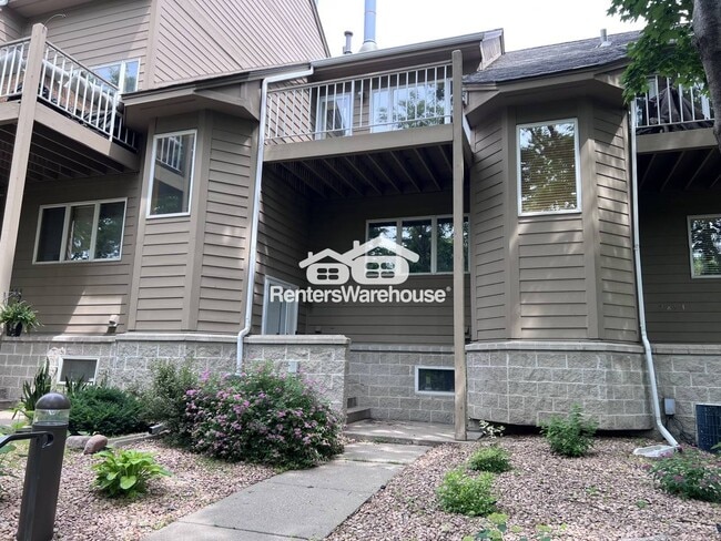 Photo - 2852 Kenwood Isles Dr Townhome