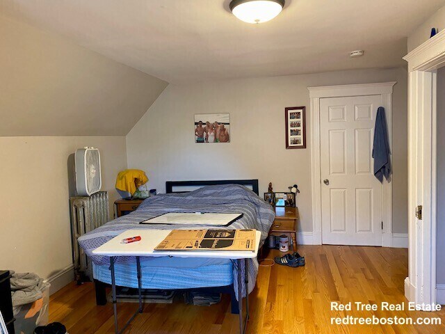 Photo - 129 Brooks St Unit 2