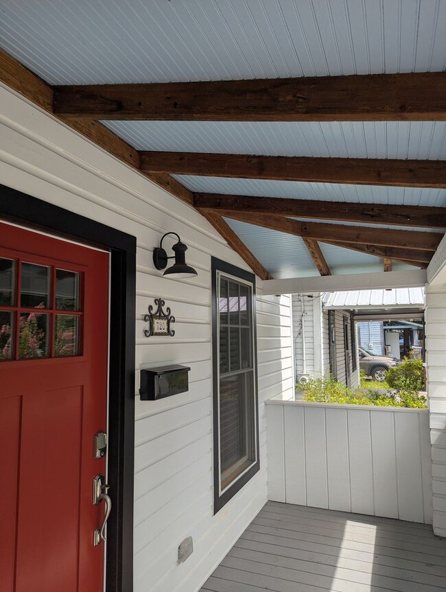 Photo - Stunning Fully Renovated 3-Bedroom, 2-Bathroom Cottage-Style Home
