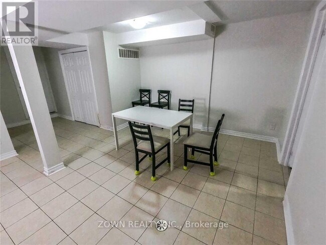 Photo - 234 Roywood Dr
