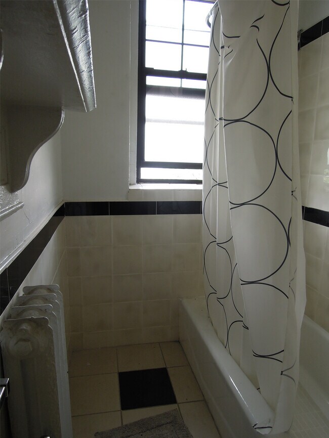 Photo - 51 Hemenway St