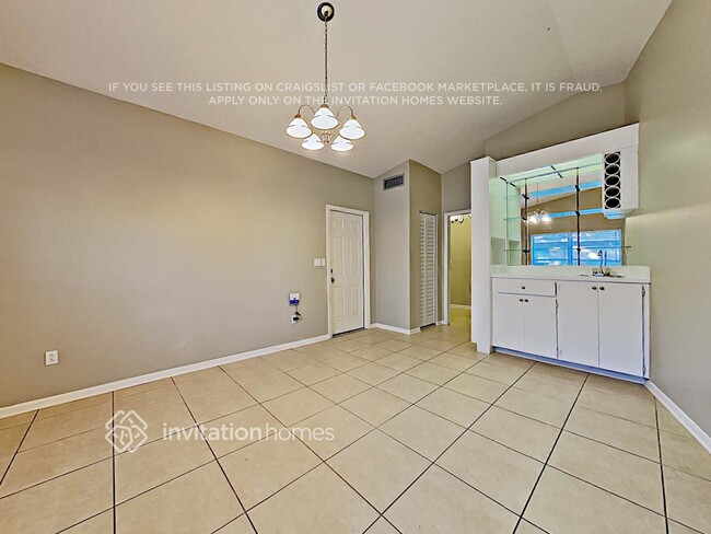 Photo - 3100 Blue Heron St