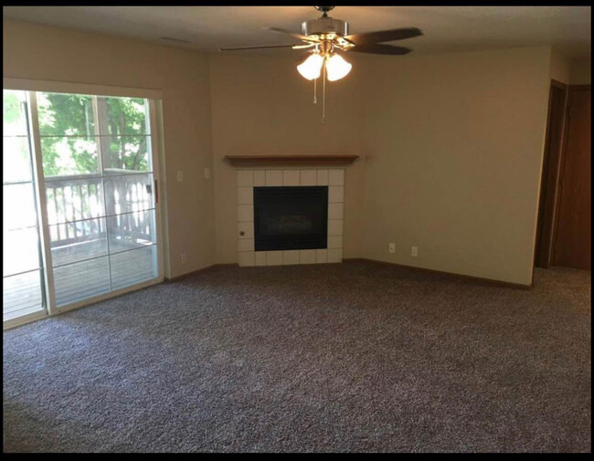 Photo - 4627 1st Ave SW Condo Unit 5