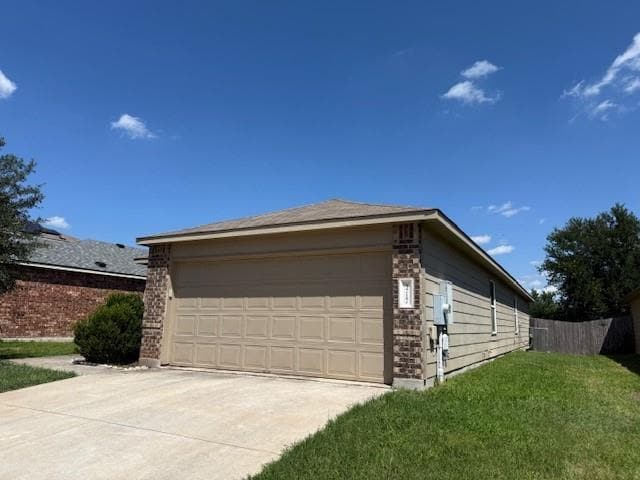 Photo - 5717 Levenwood Ln