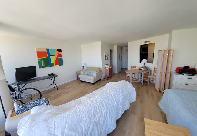 Photo - 5415 N Sheridan Rd Unit 2210