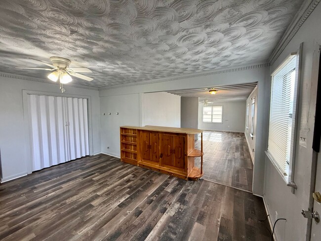Photo - 1903 Arch St