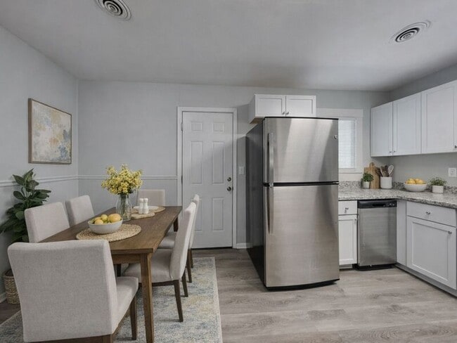 Photo - 6104 E 148th St