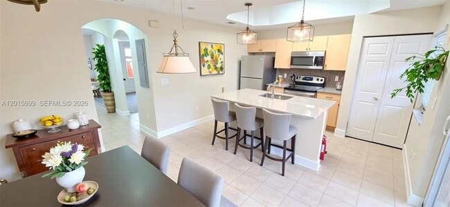 Photo - 4950 Tradewinds Ter