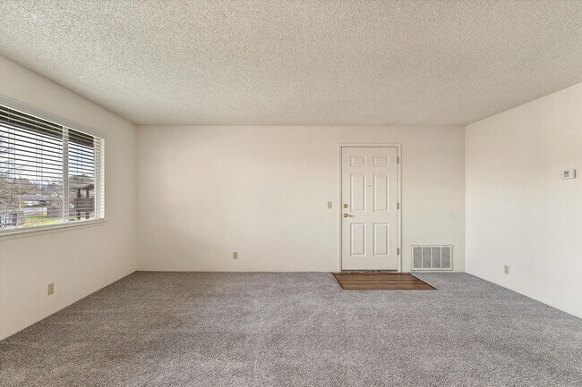 El Sereno Apartments