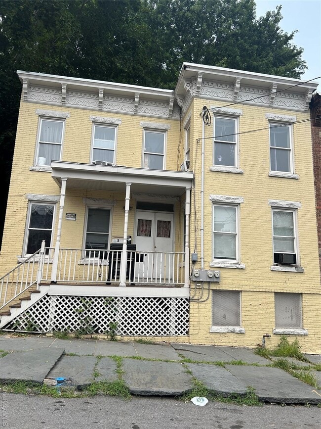 Building Photo - 57 S Lander St Unit 2