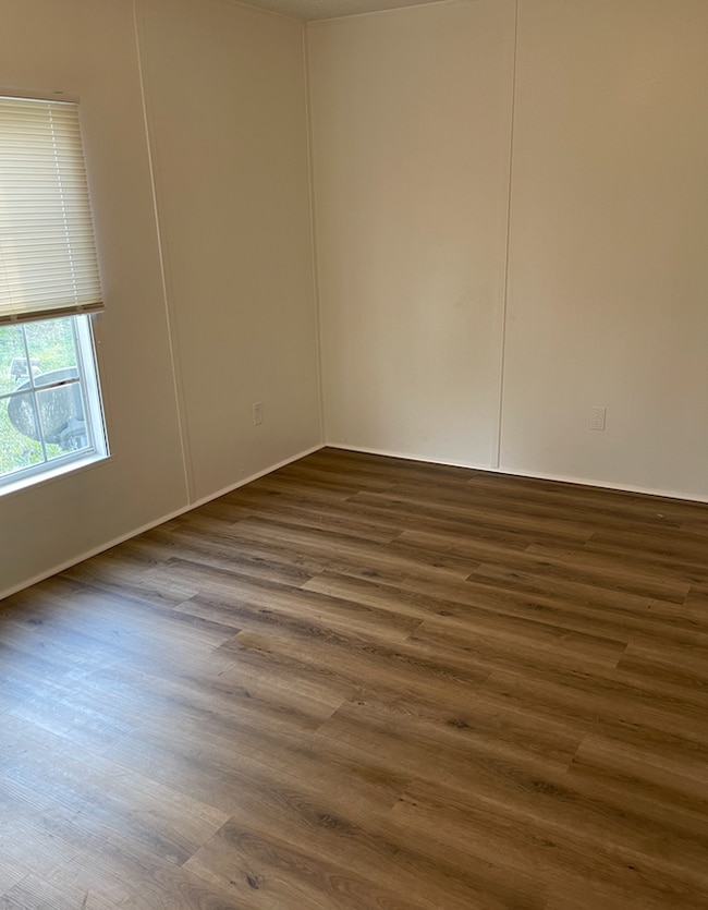 Photo - 114B Rendezvous Rd