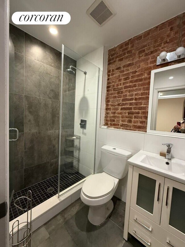 Photo - 316 W 139th St