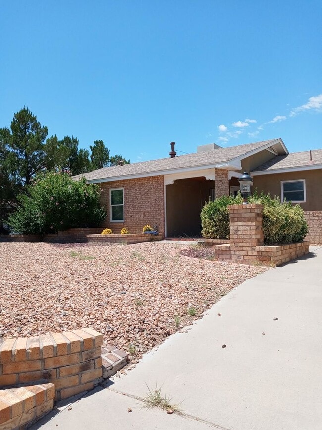 RIO RANCHOAFFORDABLE!! - RIO RANCHOAFFORDABLE!! House