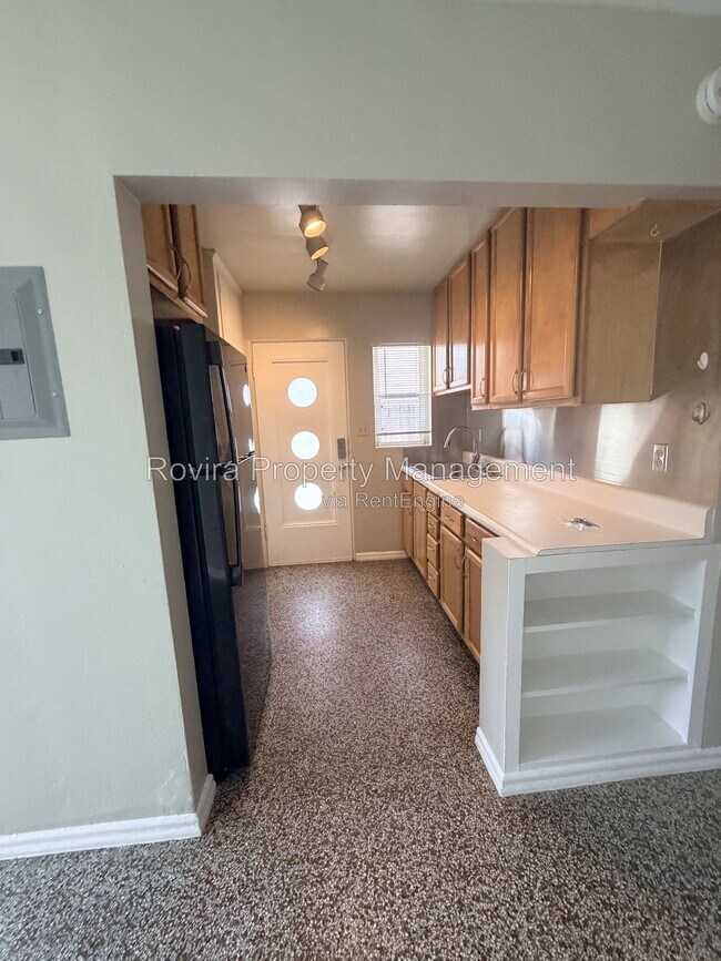 Photo - 15 W Princeton St