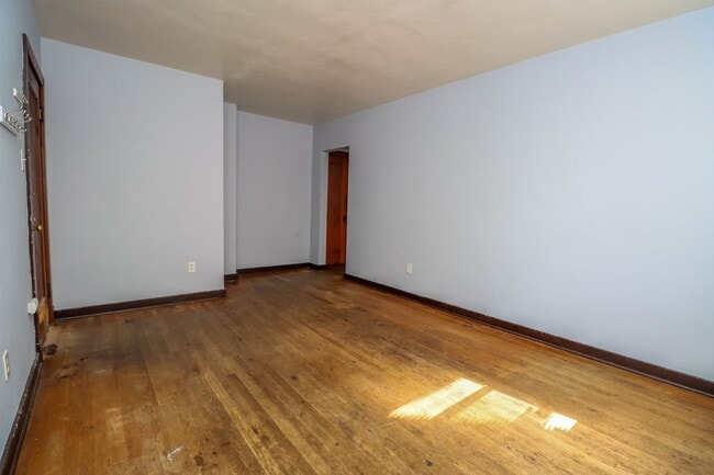 Photo - 1110 Hamilton Way Unit 1