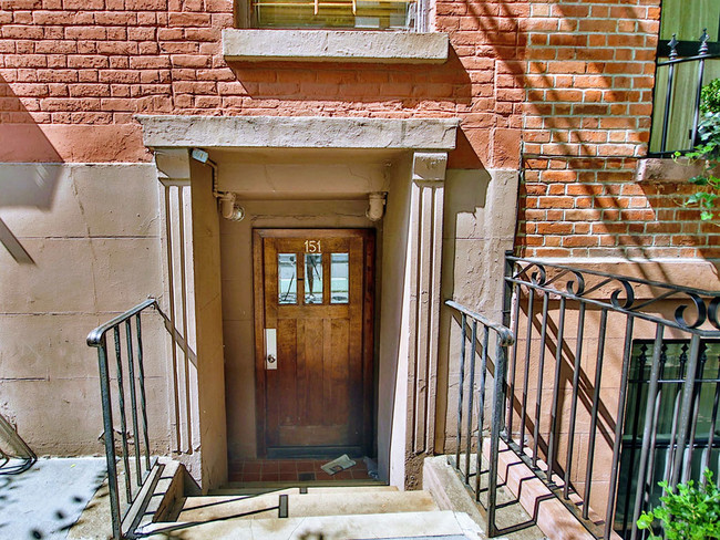 151 West 10th Street - 151 West 10th Street Apartments