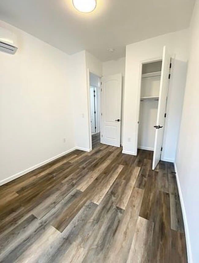 117 Wyckoff Ave Unit 3FL