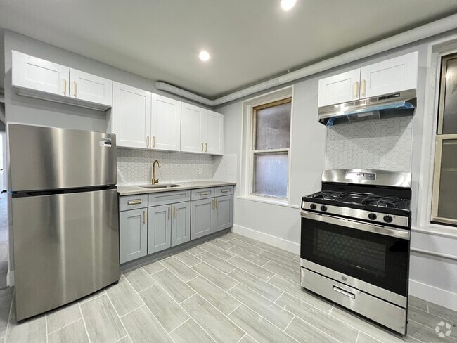 Building Photo - 145 Park Ave Unit 3 Rental