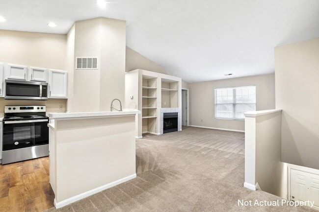 Photo - 4913 Stratford Pine Ln