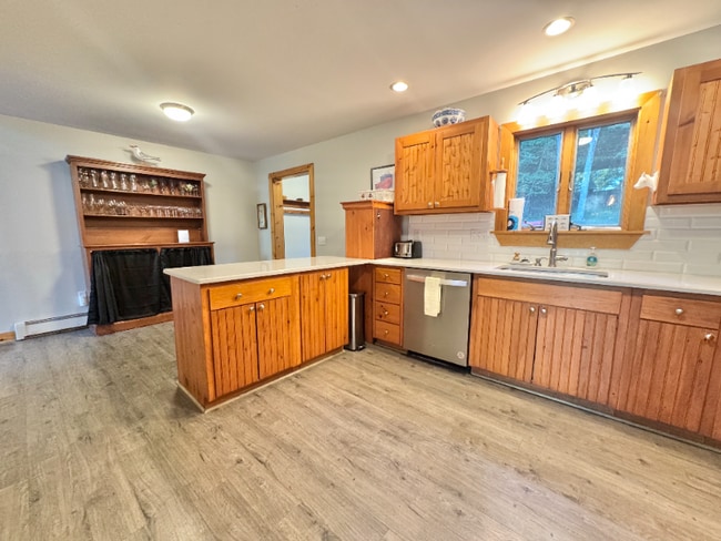 Photo - 5 Bracken Ln