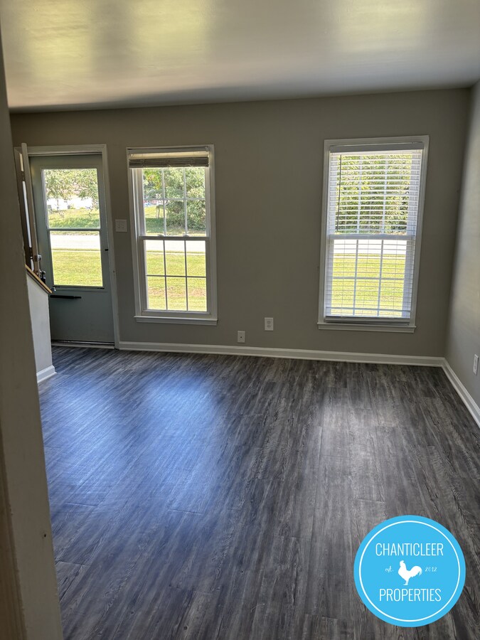 Photo - 501 Greenbriar Rd Unidad C